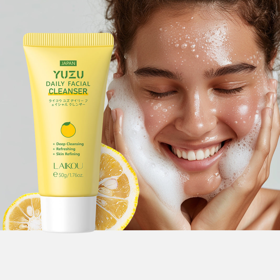 Facial Cleansing Foam Facial Cleanser-1a27dc0f5f67a9981695cc0a4b5ead0d