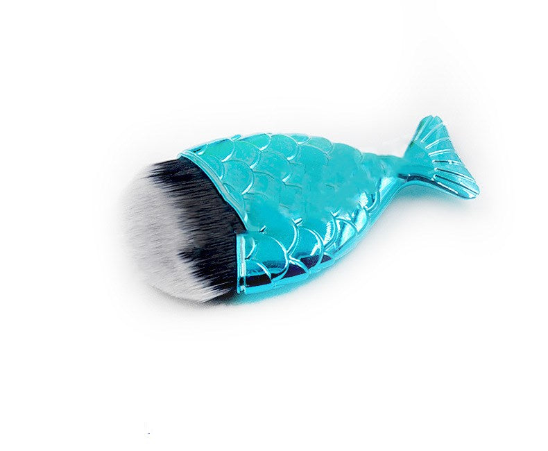 Beauty fishtail makeup brush-d2f27dfded551934946e130b1f456fbe