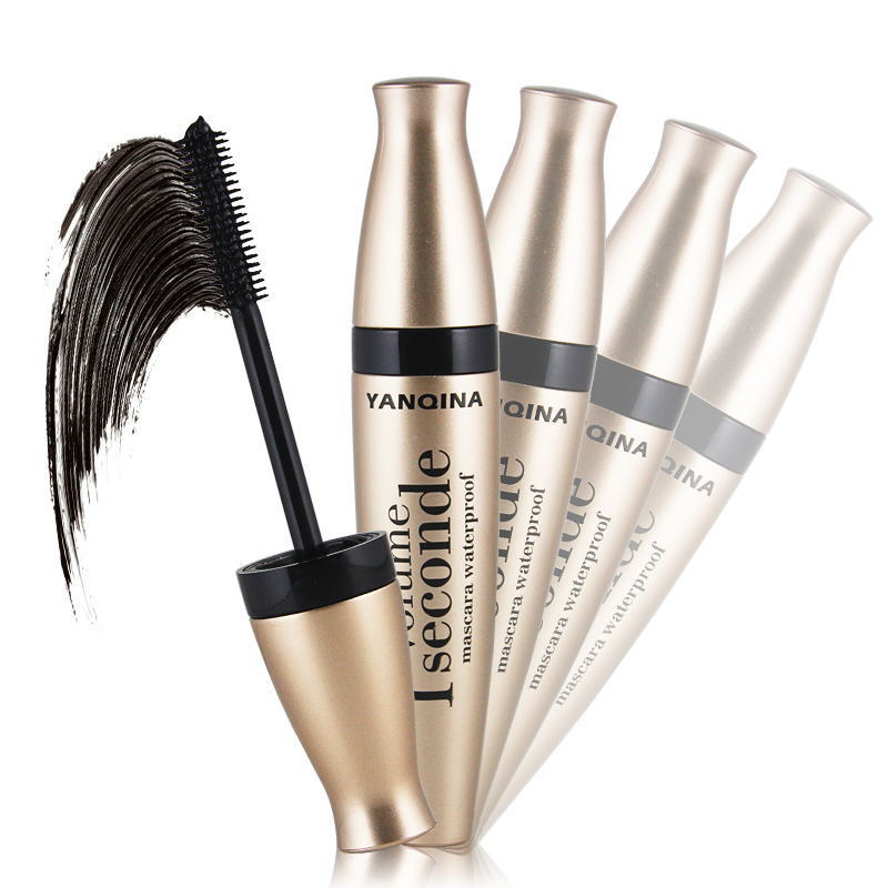 Gold tube mascara-e882f728eee87f1c5793a6fbbb4924bb