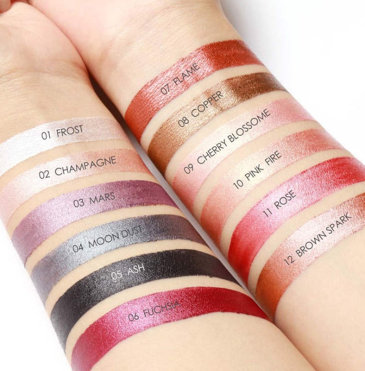 Focallure Eyeshadow  Eyeliner Pencil In One-5780f33543b98f256af05204611a660e
