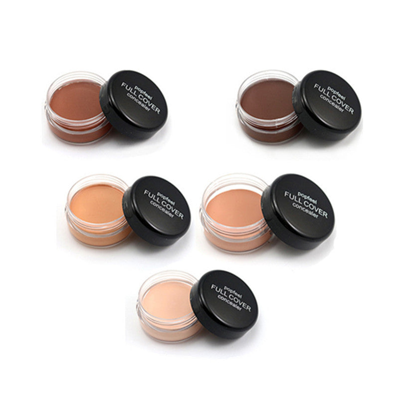 Monochrome concealer-41fe286097be1b9aae9e32fe6f6fd47b