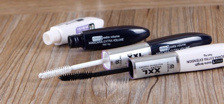 Double-Ended Mascara Black And White Brush Head Thick Mascara-eb9a57161844f2712d44b4af3fe1ee24
