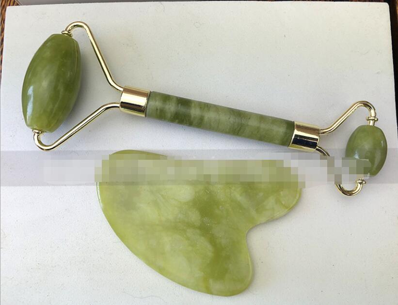 Jade Roll Massager Relieves Facial Tension-ba996017a89cb06900f0dd482fe1c46