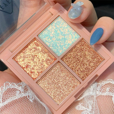 Eye shadow-45dd8910ce9813706ec30481c5b501b1