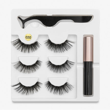 A Pair Of False Eyelashes With Magnets In Fashion-3160069543dbb9daabd4fa5c325abb18