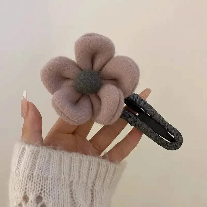 2-Pack: Gorgeous Plush Flower Hairpin-2-Pack: Gorgeous Plush Flower Hairpin