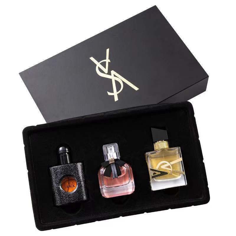 Perfume For Women Gift Set-5a6bbc8efb7bfb0690ffc9e7ad6e3b4e