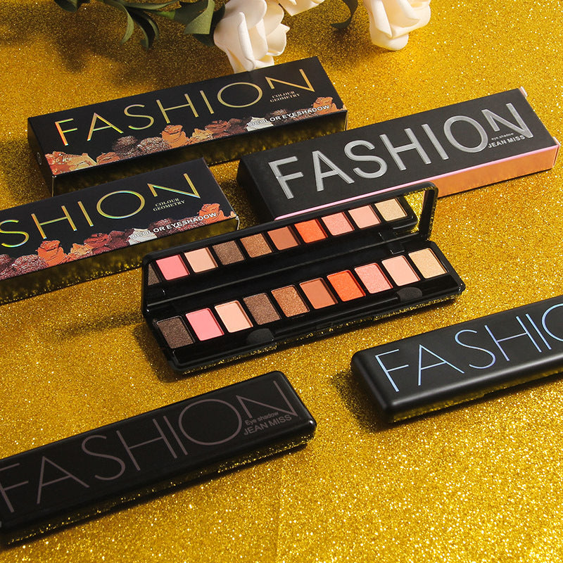 Eye shadow set-8d08eb3a0ecf36758f9b1b38cb146065