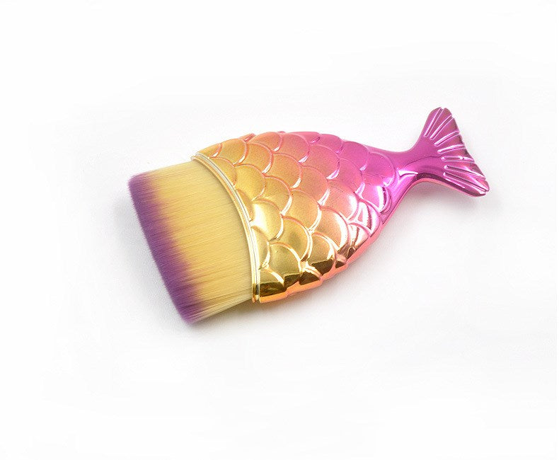 Beauty fishtail makeup brush-ad6b16ab5701f3ef7b760e802f1c01e6