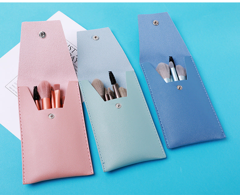 Portable Makeup Brush Soft Hair Makeup Tool-d1e2b976bca7d17370b7b10e4096af06