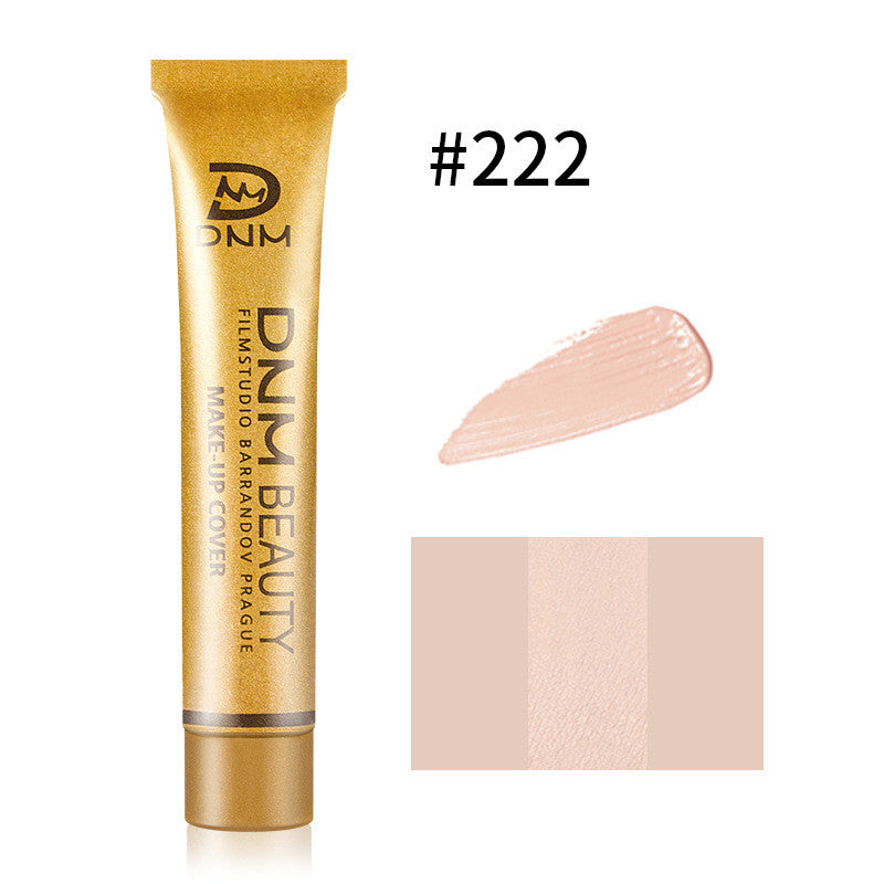 Small Gold Tube To Cover Acne And Freckle Concealer-494b18121eca0214596da066ae6926e4