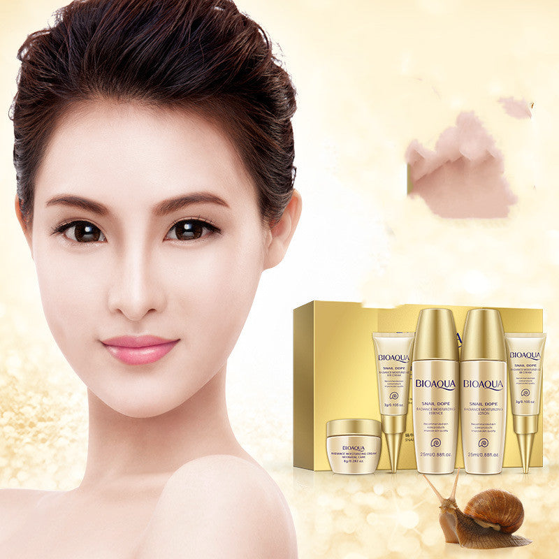 Snail Makeup Skincare Set Travel Size Sample-23c66d99fc11c6598b2e3564de6ad110