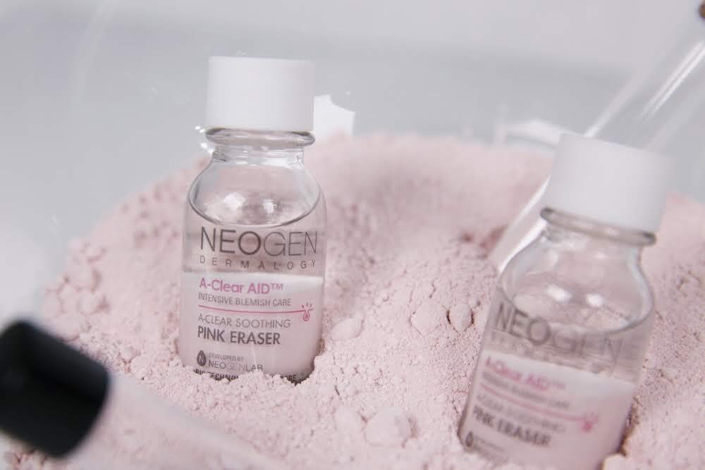 NEOGEN Dermalogy A-Clear Soothing Pink Eraser-NEOGEN Dermalogy A-Clear Soothing Pink Eraser