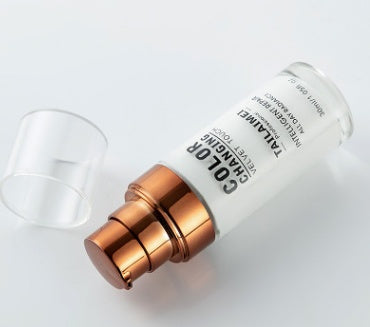 Liquid foundation-f070e52a28aa15945745d09a3685e761