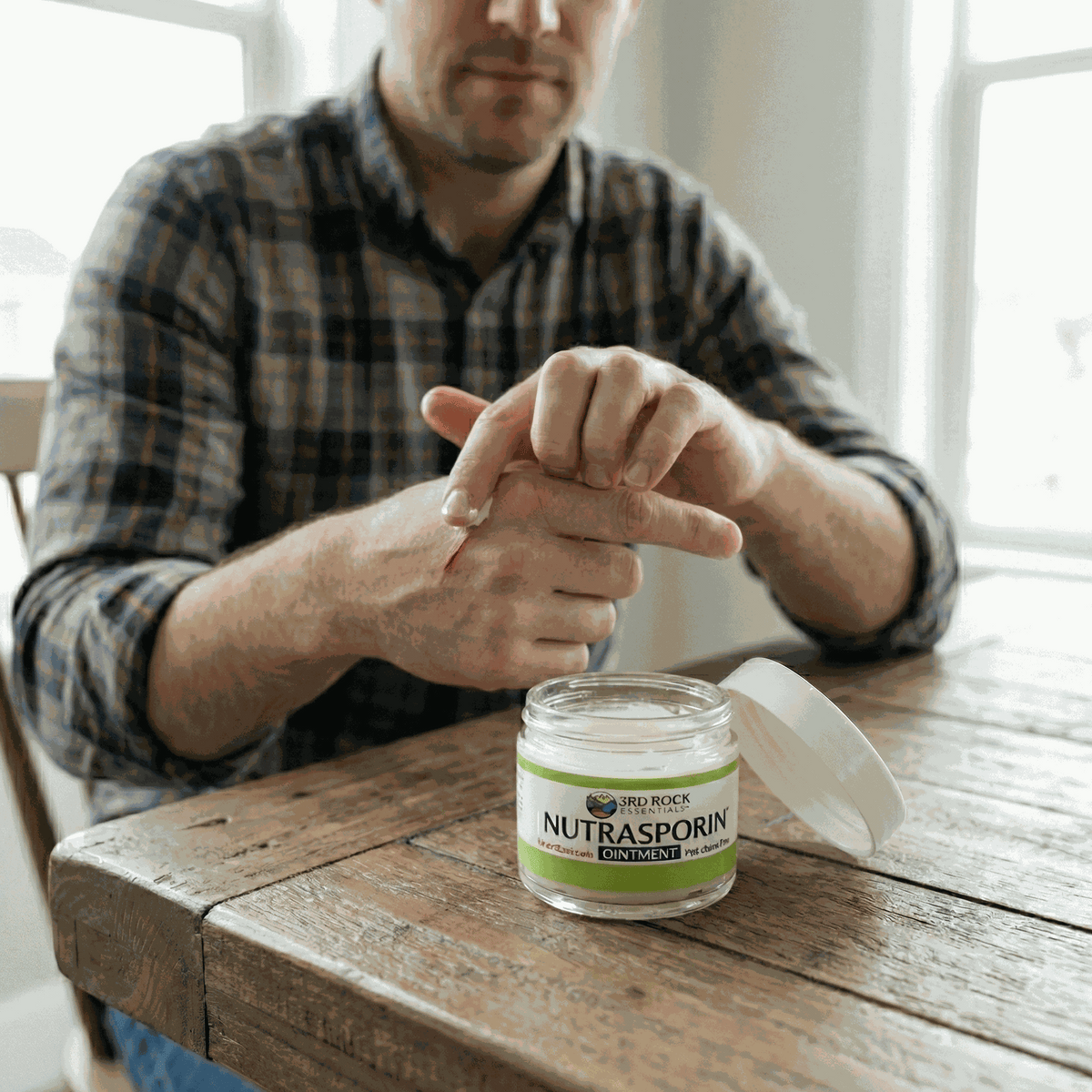Nutrasporin® - 3oz JAR - All Natural First Aid Ointment 100ppm Silver Gel (Water Resistant)-Nutrasporin® - 3oz JAR - All Natural First Aid Ointment 100ppm Silver Gel (Water Resistant)