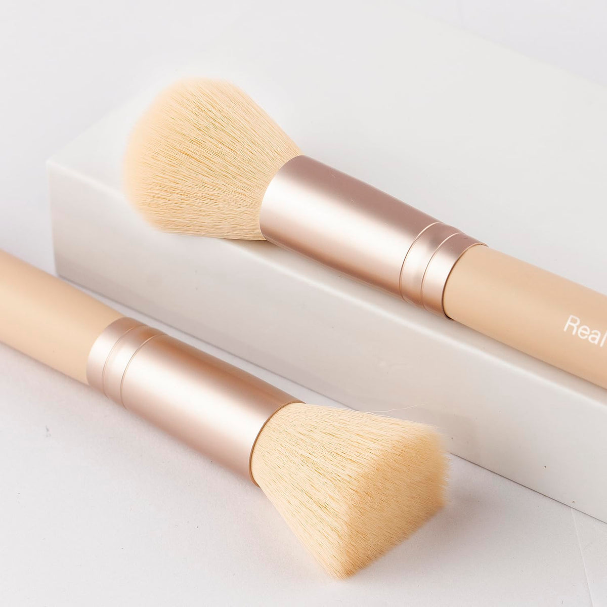 Real Perfection Makeup Brush Set 16 Pcs with 1 Eyebrow Razor Premium Synthetic Foundation Powder Concealers Eyeshadow Blush Makeup Brushes Make up Brushes Kit (Pink)-Real Perfection Makeup Brush Set 16 Pcs with 1 Eyebrow Razor Premium Synthetic Foundation Powder Concealers Eyeshadow Blush Makeup Brushes Make up Brushes Kit (Pink)