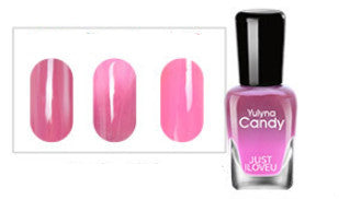 Oily warming nail polish-6980a4c01b29d4c42956315739c6ba6f