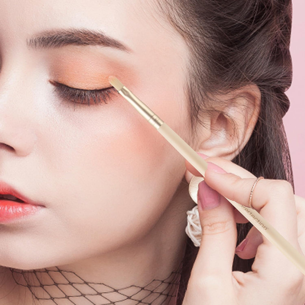 Real Perfection Makeup Brush Set 16 Pcs with 1 Eyebrow Razor Premium Synthetic Foundation Powder Concealers Eyeshadow Blush Makeup Brushes Make up Brushes Kit (Pink)-Real Perfection Makeup Brush Set 16 Pcs with 1 Eyebrow Razor Premium Synthetic Foundation Powder Concealers Eyeshadow Blush Makeup Brushes Make up Brushes Kit (Pink)