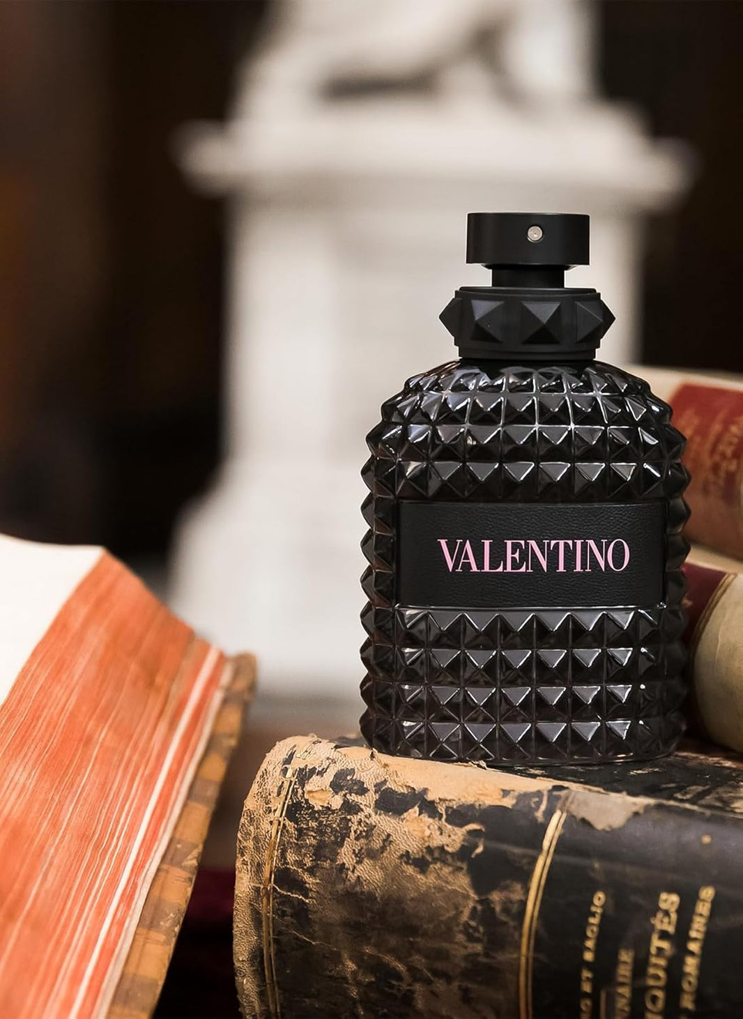Valentino Uomo Born in Roma for Men 1.7 oz Eau de Toilette Spray-Valentino Uomo Born in Roma for Men 1.7 oz Eau de Toilette Spray