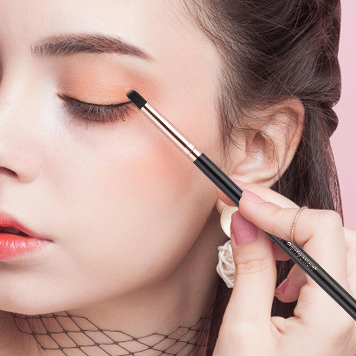 Real Perfection Makeup Brush Set 16 Pcs with 1 Eyebrow Razor Premium Synthetic Foundation Powder Concealers Eyeshadow Blush Makeup Brushes Make up Brushes Kit (Pink)-Real Perfection Makeup Brush Set 16 Pcs with 1 Eyebrow Razor Premium Synthetic Foundation Powder Concealers Eyeshadow Blush Makeup Brushes Make up Brushes Kit (Pink)