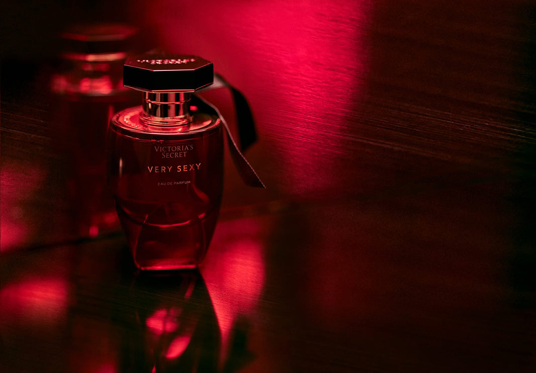 Victoria's Secret Very Sexy 1.7oz Eau de Parfum-Victoria's Secret Very Sexy 1.7oz Eau de Parfum