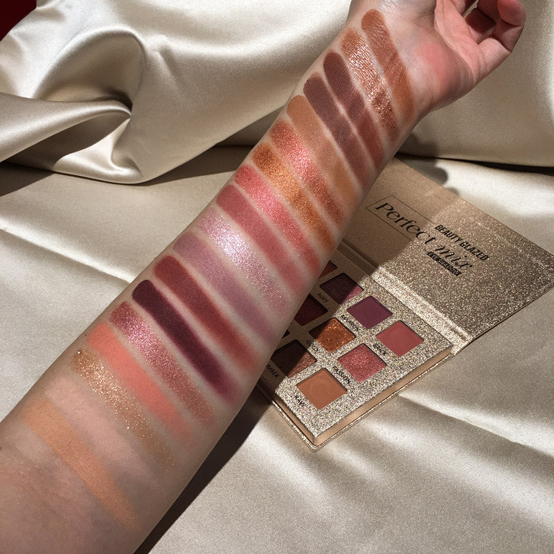 18 color eyeshadow multicolor desert rose eyeshadow tray-475362d61ce348ffbf7e5e232ce2fd1