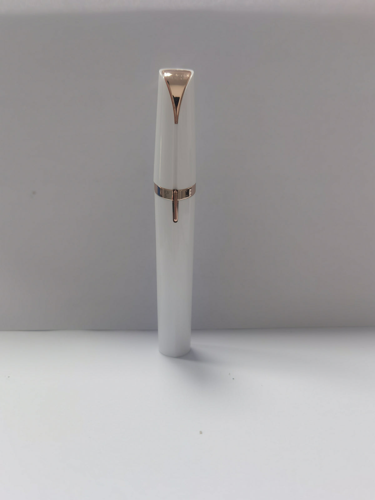 Mini Electric Eyebrow Trimmer Lipstick Brows Pen Hair Remover Painless Razor Epilator with LED Light-9f5b75ebd9c8239494bf066ef6fdeffc