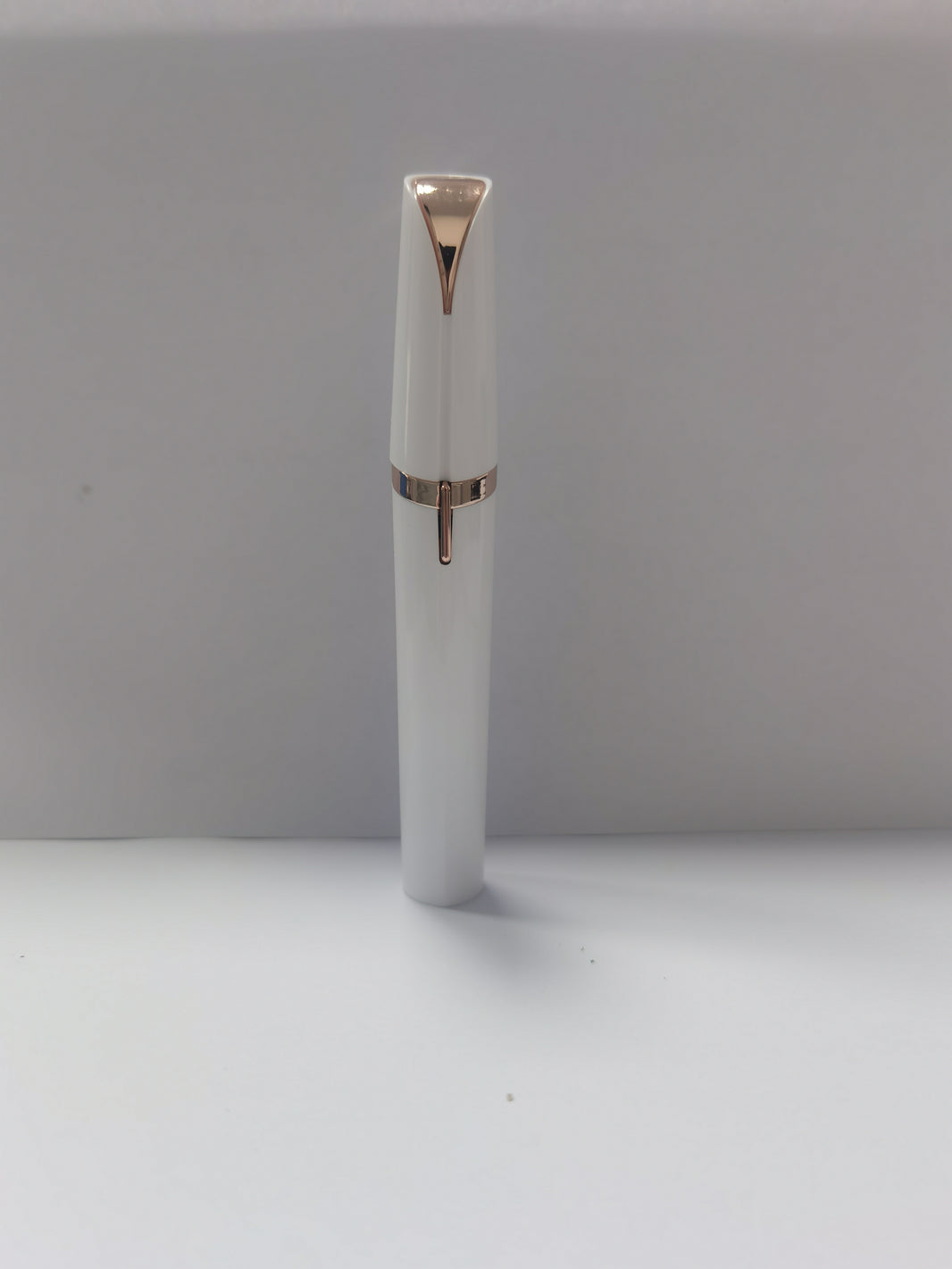 Mini Electric Eyebrow Trimmer Lipstick Brows Pen Hair Remover Painless Razor Epilator with LED Light-9f5b75ebd9c8239494bf066ef6fdeffc