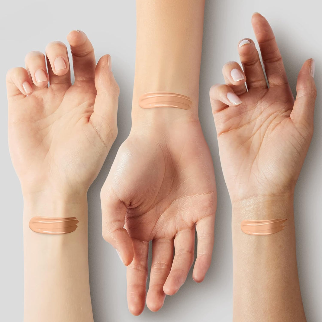 COVERGIRL & Olay Simply Ageless 3-in-1 Liquid Foundation, Matte Finish, Hyaluronic & Vitamin C Formula, 225 Buff Beige, 1 Count-COVERGIRL & Olay Simply Ageless 3-in-1 Liquid Foundation, Matte Finish, Hyaluronic & Vitamin C Formula, 225 Buff Beige, 1 Count