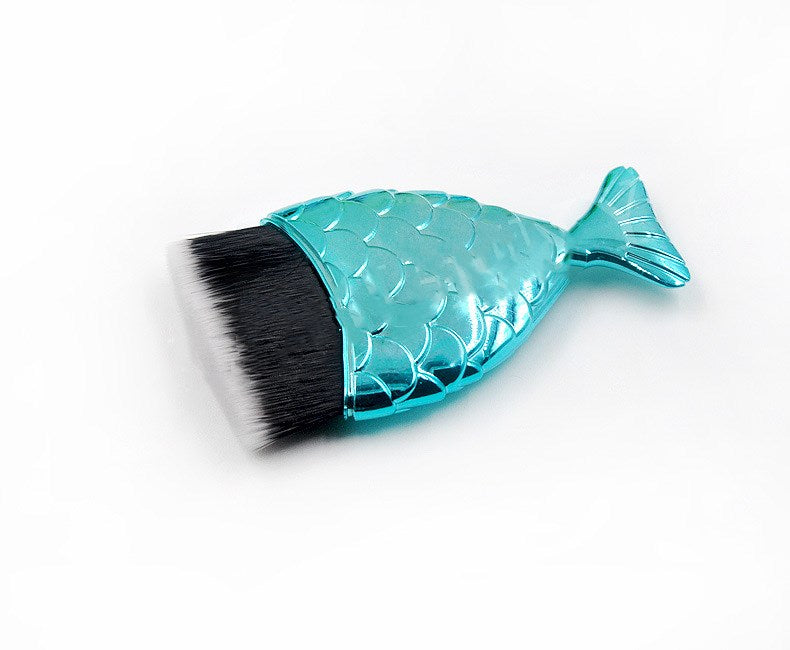 Beauty fishtail makeup brush-d7d199f84d66b8d39f90eb304f9c00d5