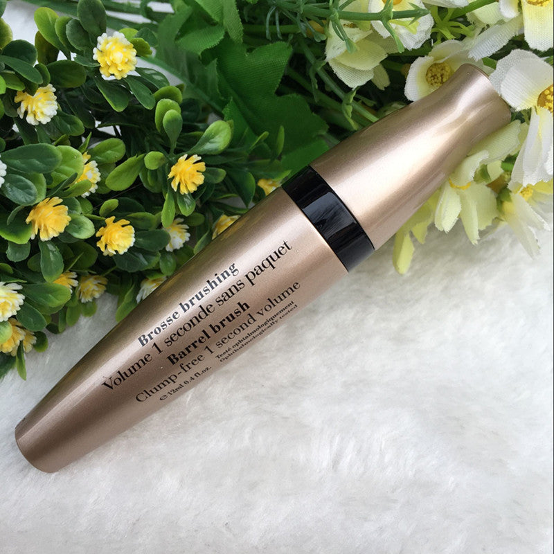 Gold tube mascara-8fbfed75feeaee2cac11a06e0f007968