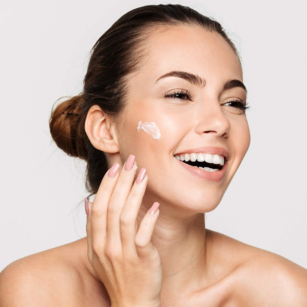 Niacinamide Facial Moisturizer Day Cream, Daily Anti-Aging, Anti-Wrinkle Face Cream, B3 Vitamin Formula, Aloe Facial, Coconut Oil, Vitamin E-Niacinamide Facial Moisturizer Day Cream, Daily Anti-Aging, Anti-Wrinkle Face Cream, B3 Vitamin Formula, Aloe Facial, Coconut Oil, Vitamin E