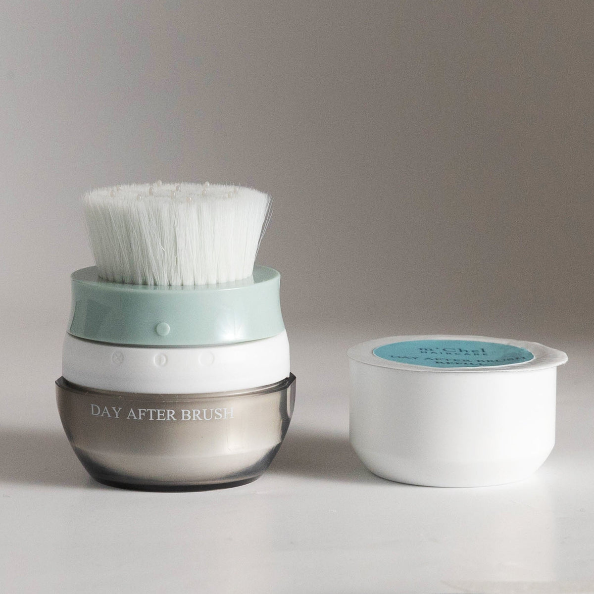 Day After™ Brush + Refill Bundle Clean Dry Shampoo-Day After™ Brush + Refill Bundle Clean Dry Shampoo