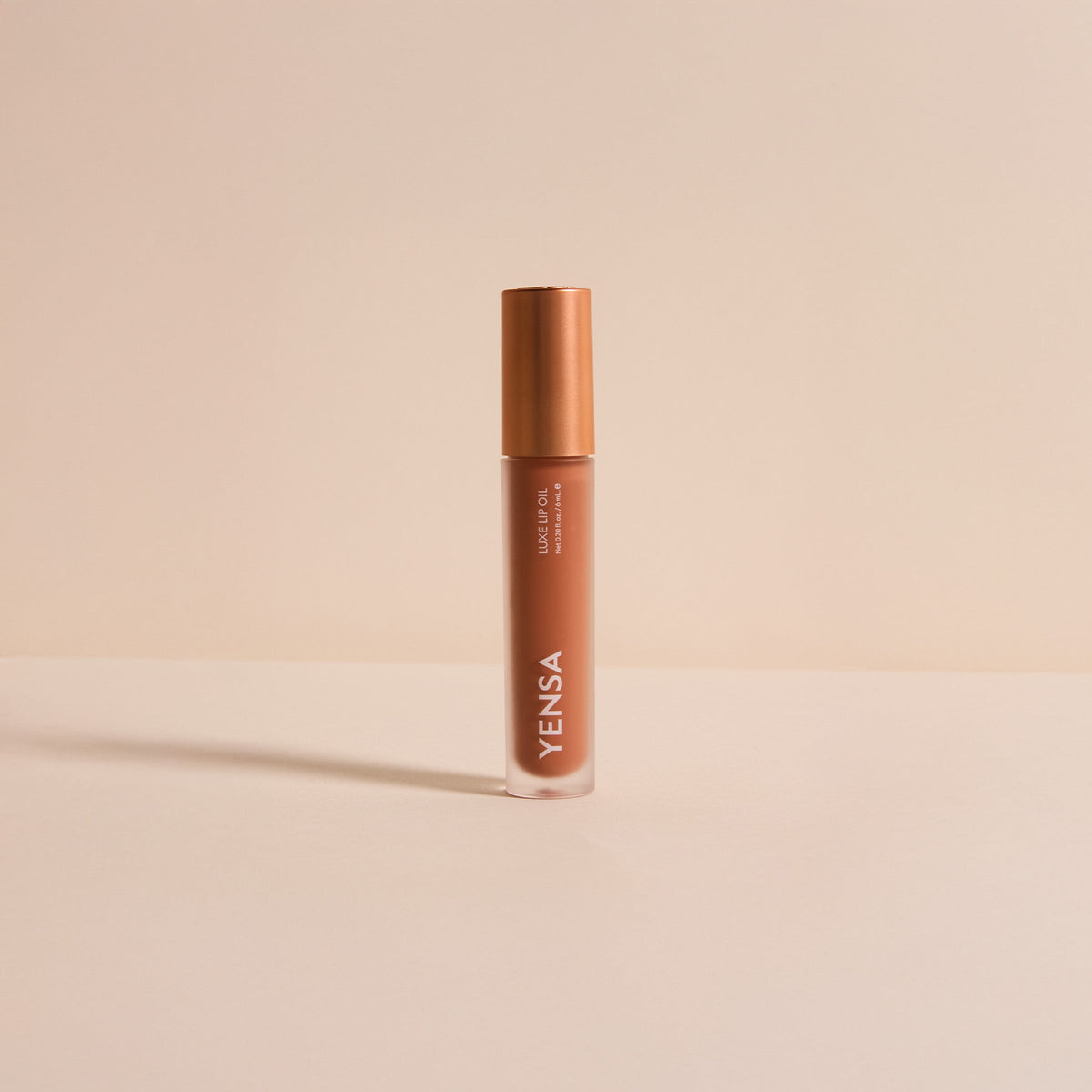 Luxe Lip Nourishing Oil with Hyaluronic + Vitamin E-Luxe Lip Nourishing Oil with Hyaluronic + Vitamin E
