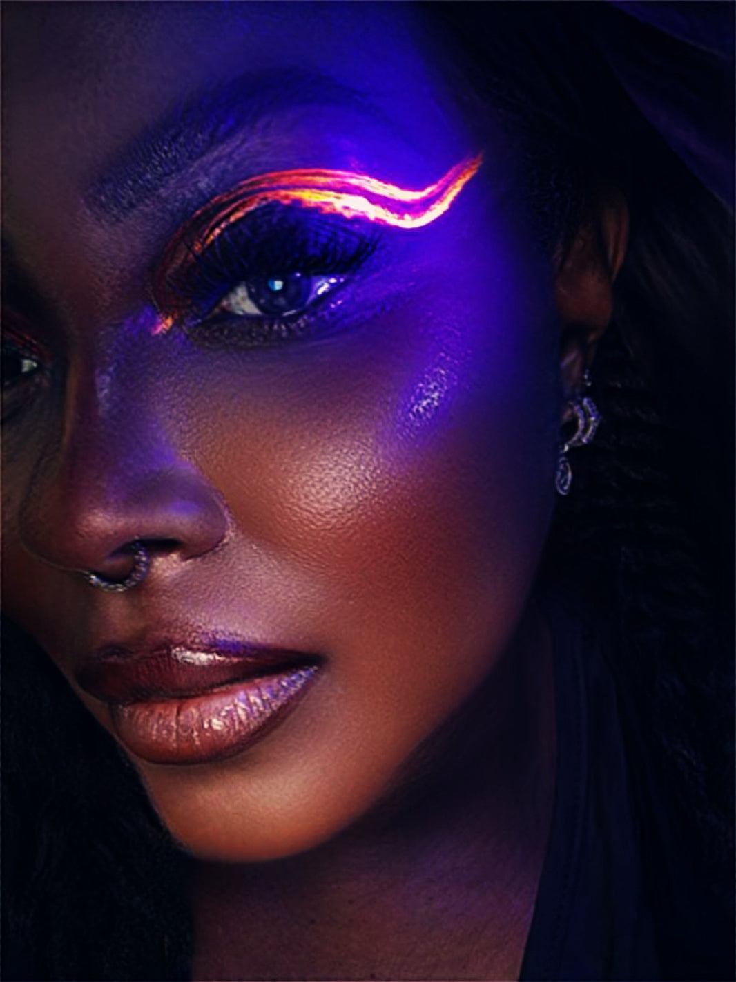 Ashunta Sheriff Beauty UV Glow Vegan Liner Pen-Ashunta Sheriff Beauty UV Glow Vegan Liner Pen