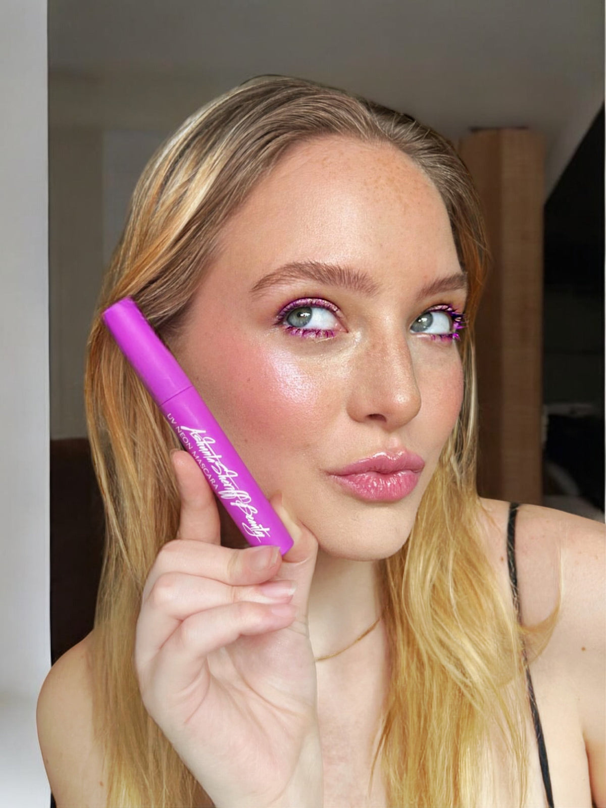 Ashunta Sheriff Beauty UV Vegan Mascara-Ashunta Sheriff Beauty UV Vegan Mascara