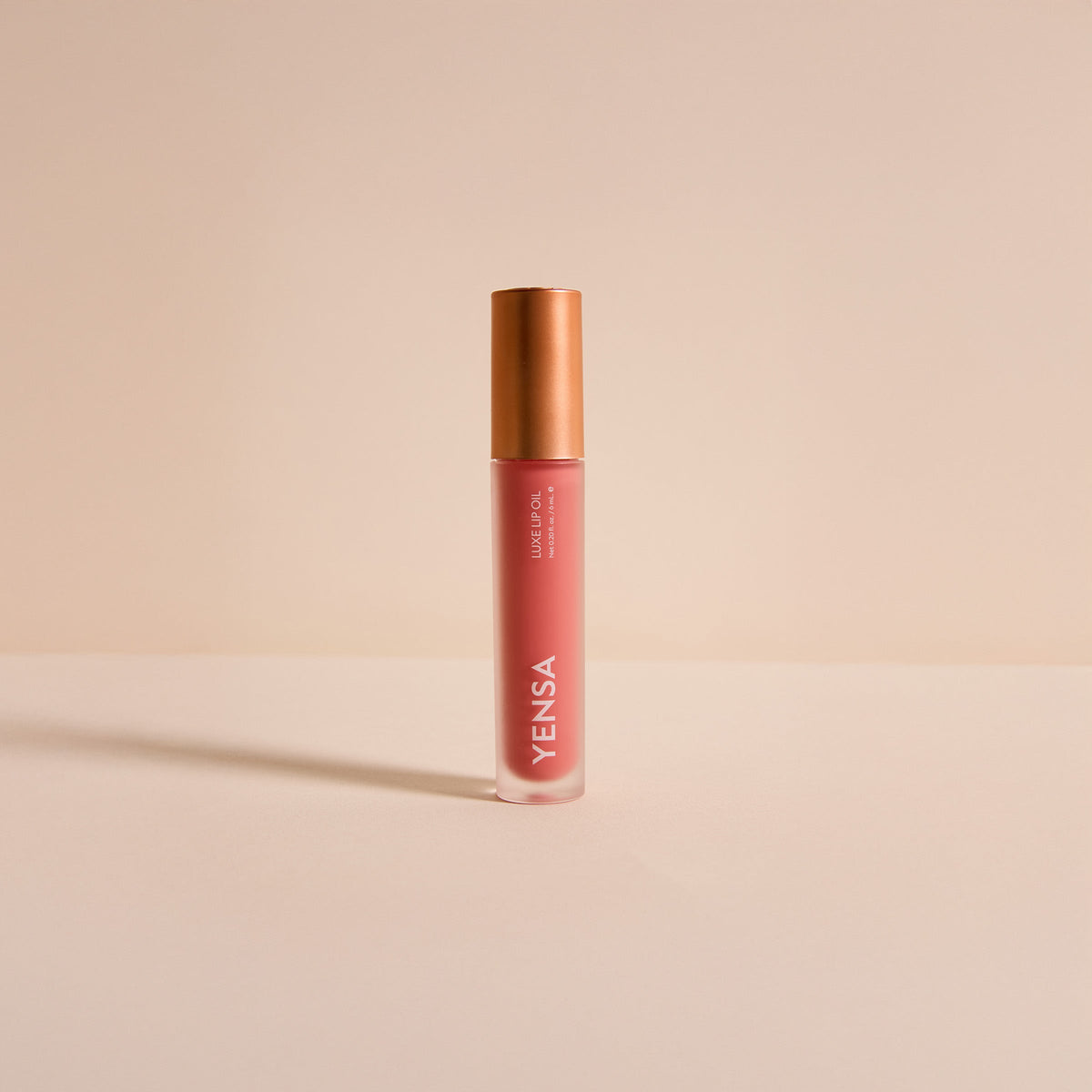 Luxe Lip Nourishing Oil with Hyaluronic + Vitamin E-Luxe Lip Nourishing Oil with Hyaluronic + Vitamin E