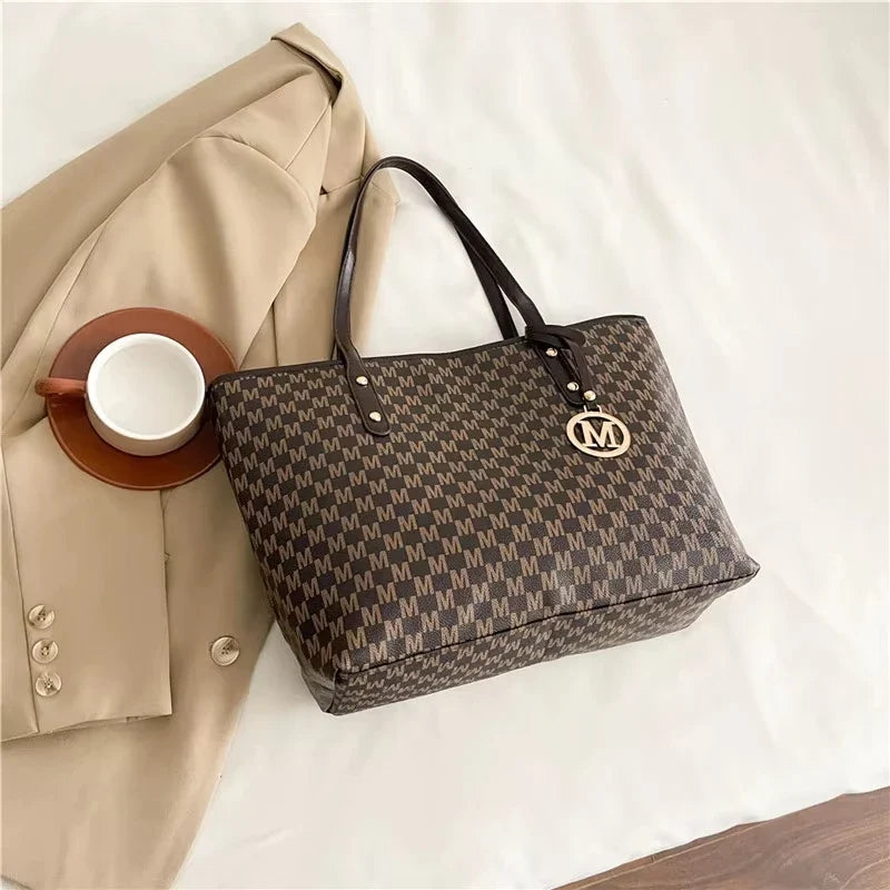 Andralyn Versatile Large Capacity Shoulder Bag With Letter Print - Faux Leather For Commuters Everyday Use-Andralyn Versatile Large Capacity Shoulder Bag With Letter Print - Faux Leather For Commuters Everyday Use