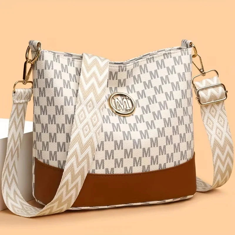 Women's Crossbody Bag With M Badge Multi Pocket Design Adjustable Shoulder Strap-Women's Crossbody Bag With M Badge Multi Pocket Design Adjustable Shoulder Strap