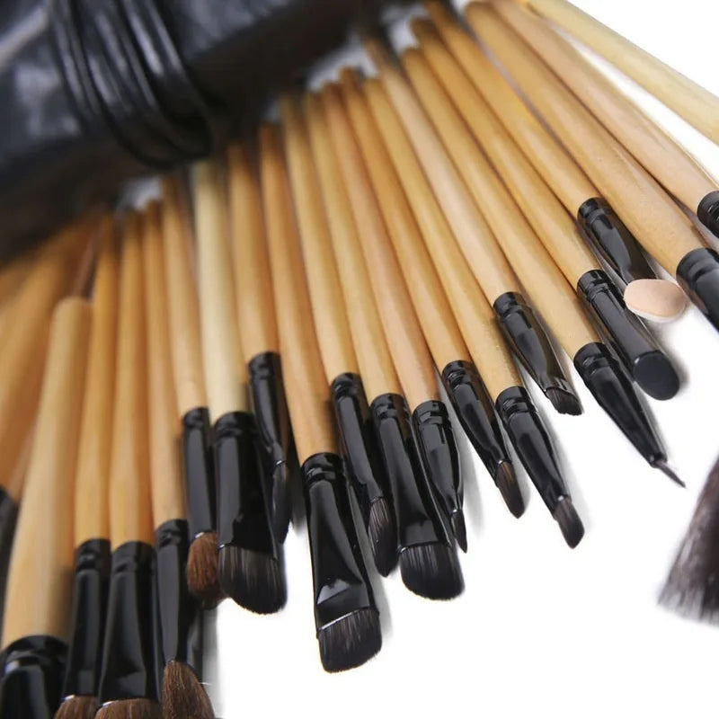 Gift Bag Of 24 Pcs Makeup Brush Sets Professional Cosmetics Brushes Eyebrow Powder Foundation Shadows Pinceaux Make Up Tools-bb7f780093735e686e28db5ec85f15d7