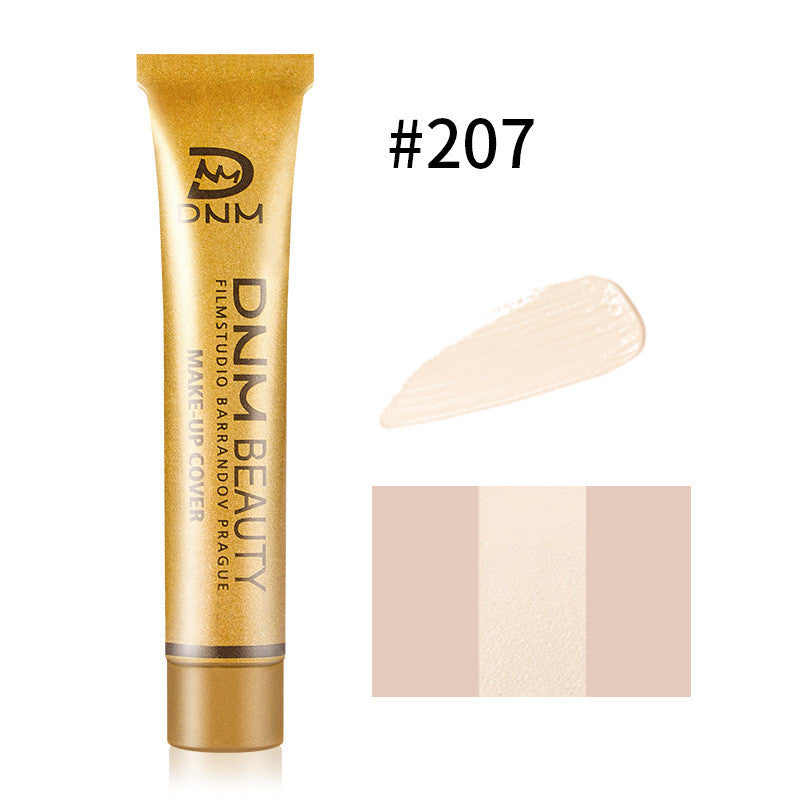 Small Gold Tube To Cover Acne And Freckle Concealer-d287423129b6e2ce9951df083780082a