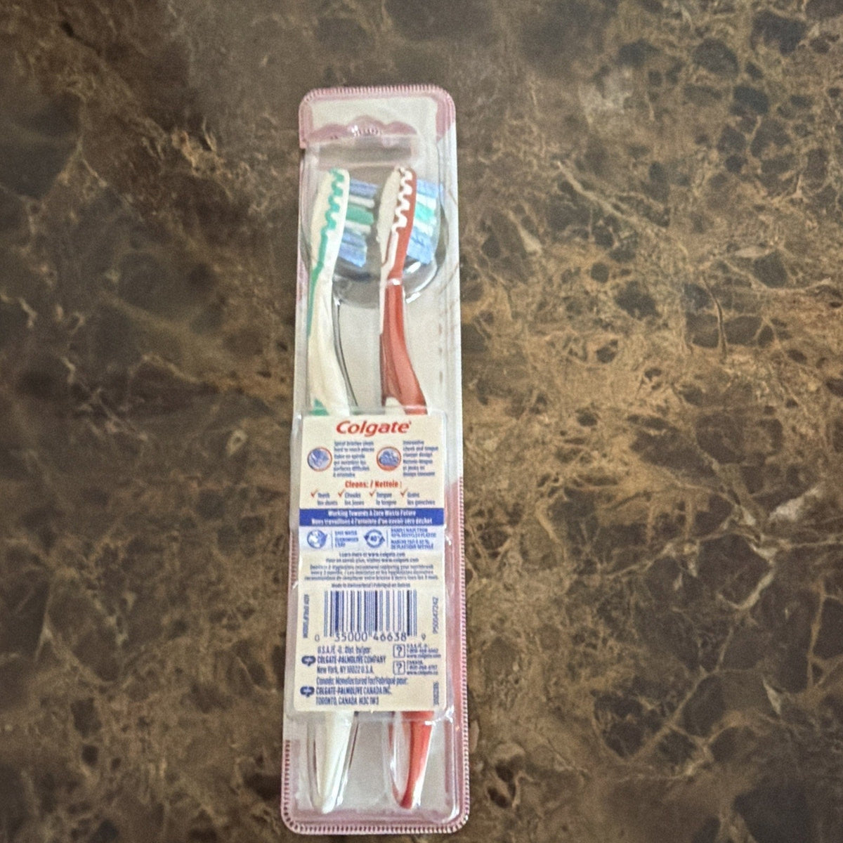 Colgate 360 Advanced Optic White Medium Toothbrushes (2-Pack)-Colgate 360 Advanced Optic White Medium Toothbrushes (2-Pack)