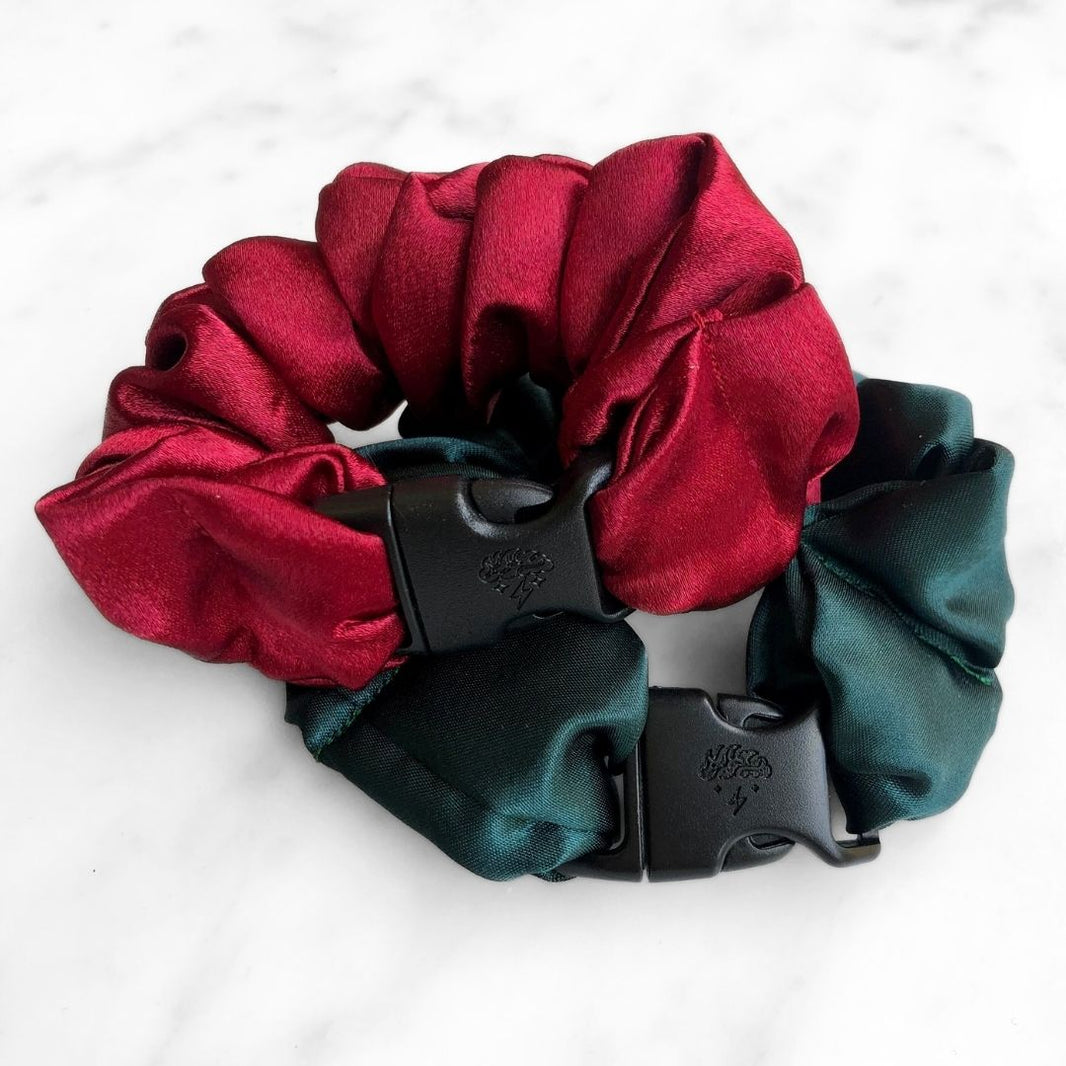 Holly Duo - 2-Pack Christmas Holiday Buckle Scrunchies - No Snagging, No Tangles-Holly Duo - 2-Pack Christmas Holiday Buckle Scrunchies - No Snagging, No Tangles