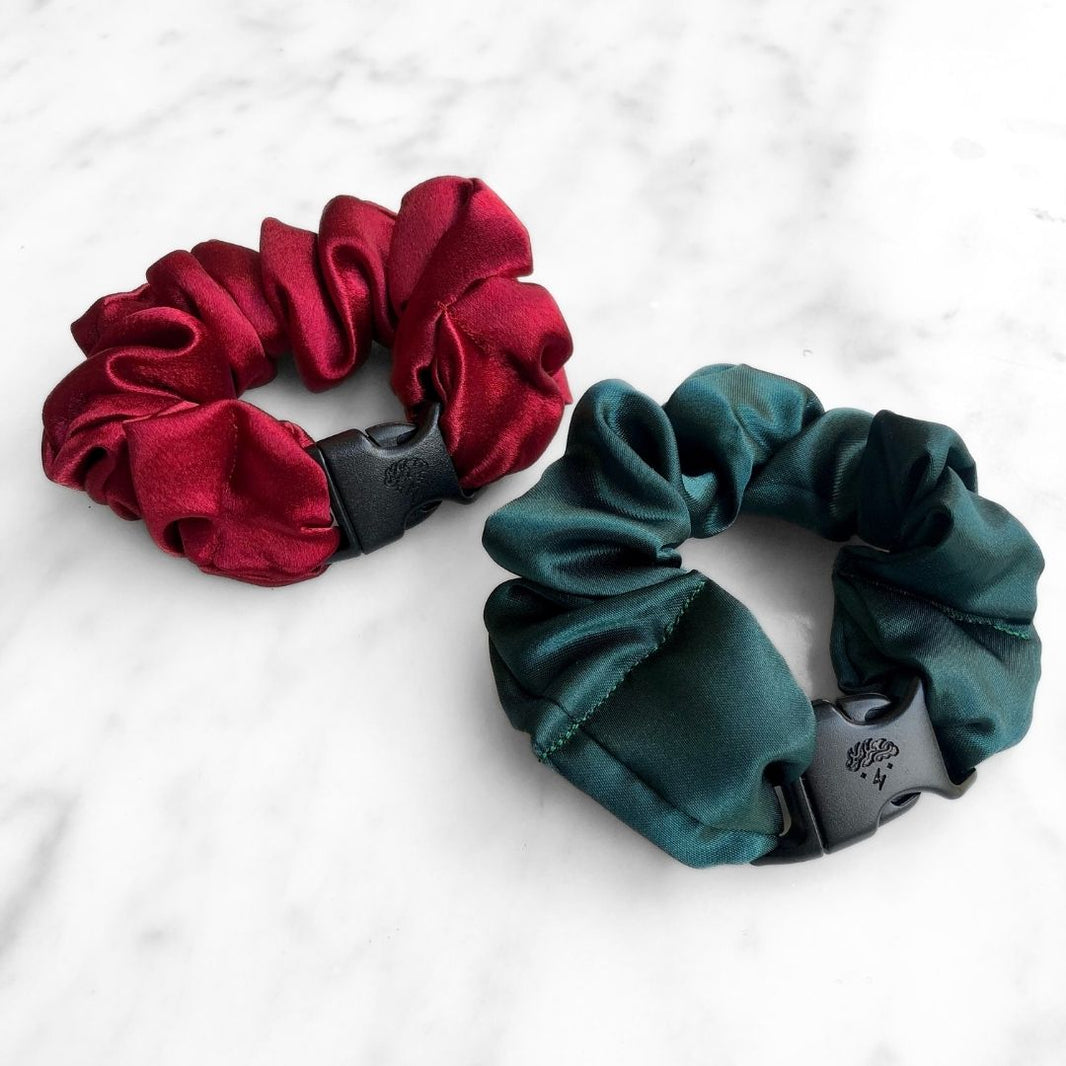 Holly Duo - 2-Pack Christmas Holiday Buckle Scrunchies - No Snagging, No Tangles-Holly Duo - 2-Pack Christmas Holiday Buckle Scrunchies - No Snagging, No Tangles