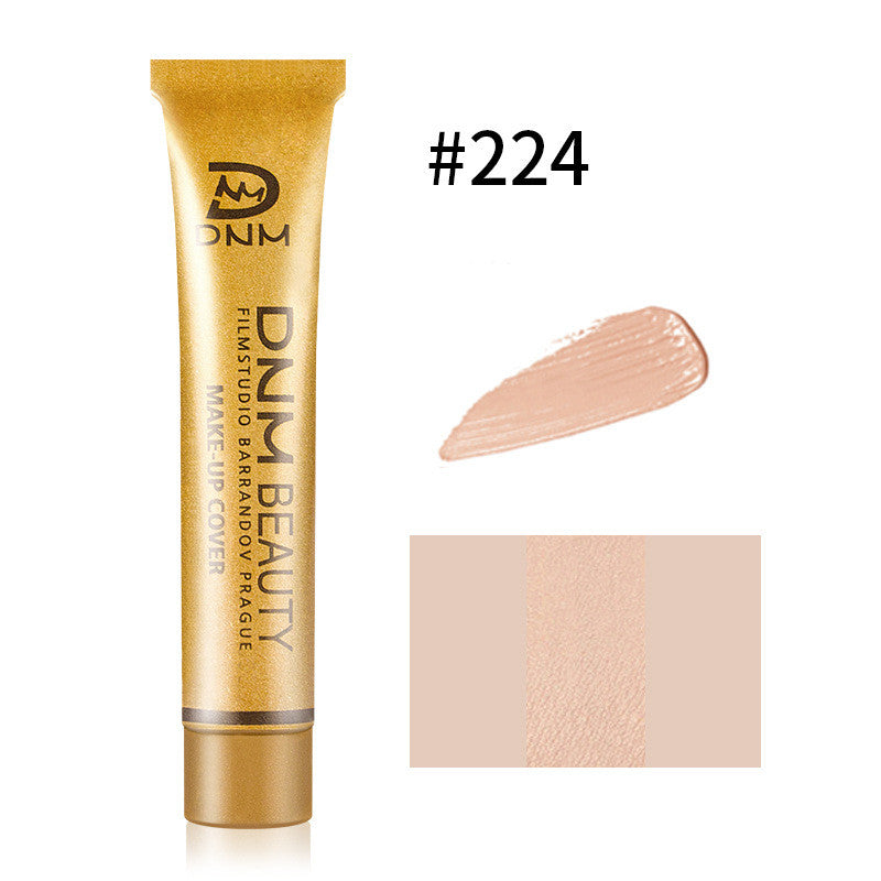 Small Gold Tube To Cover Acne And Freckle Concealer-3e05da2bdb0879800eb36e9a02b7253c
