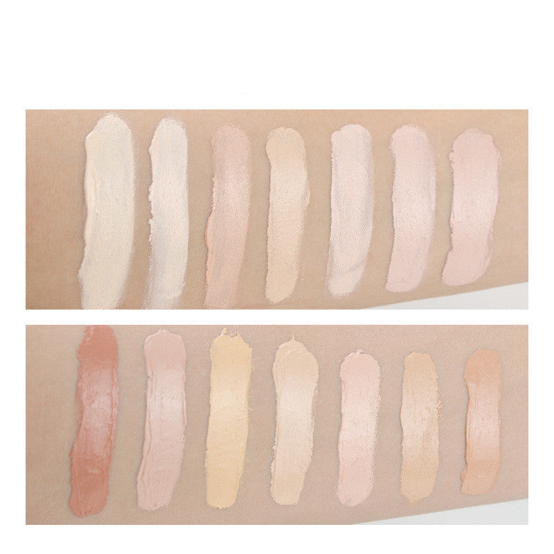 Small Gold Tube To Cover Acne And Freckle Concealer-e90a5fa7a250d18727e860856c967447