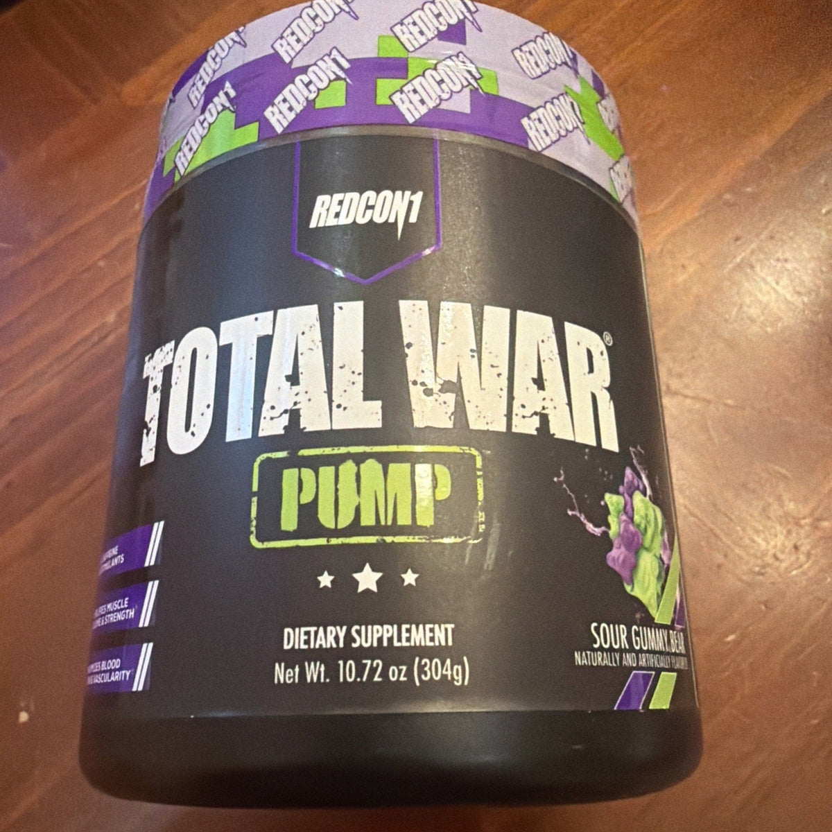 REDCON1 Total War Pump No Caffeine Sour Gummy Pre-Workout Powder 10.72oz. 5/27-REDCON1 Total War Pump No Caffeine Sour Gummy Pre-Workout Powder 10.72oz. 5/27