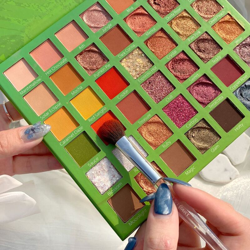 30 color eyeshadow palette-136cff6d4a57ab1cab7e1c48f0a3093d