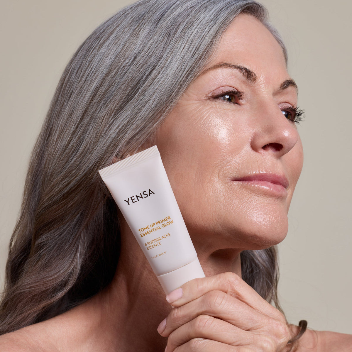 Tone Up Essential Glow Blurring + Brightening Primer-Tone Up Essential Glow Blurring + Brightening Primer