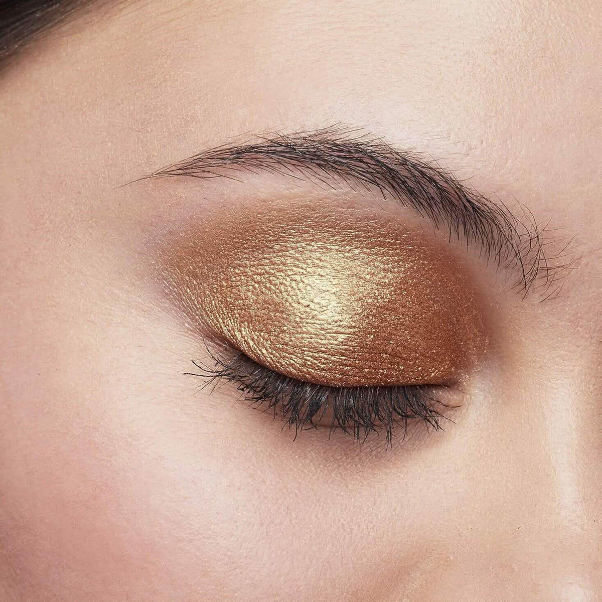 L'Oreal Paris Brilliant Eyes Shimmer Liquid Eye Shadow-L'Oreal Paris Brilliant Eyes Shimmer Liquid Eye Shadow